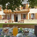 Pensjonat Lioelara