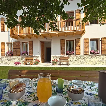 Vendégház Lioelara